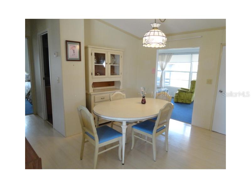 1114 Rue De Dore Tavares, FL 32778 - Photo 8 of 14 Dining Room