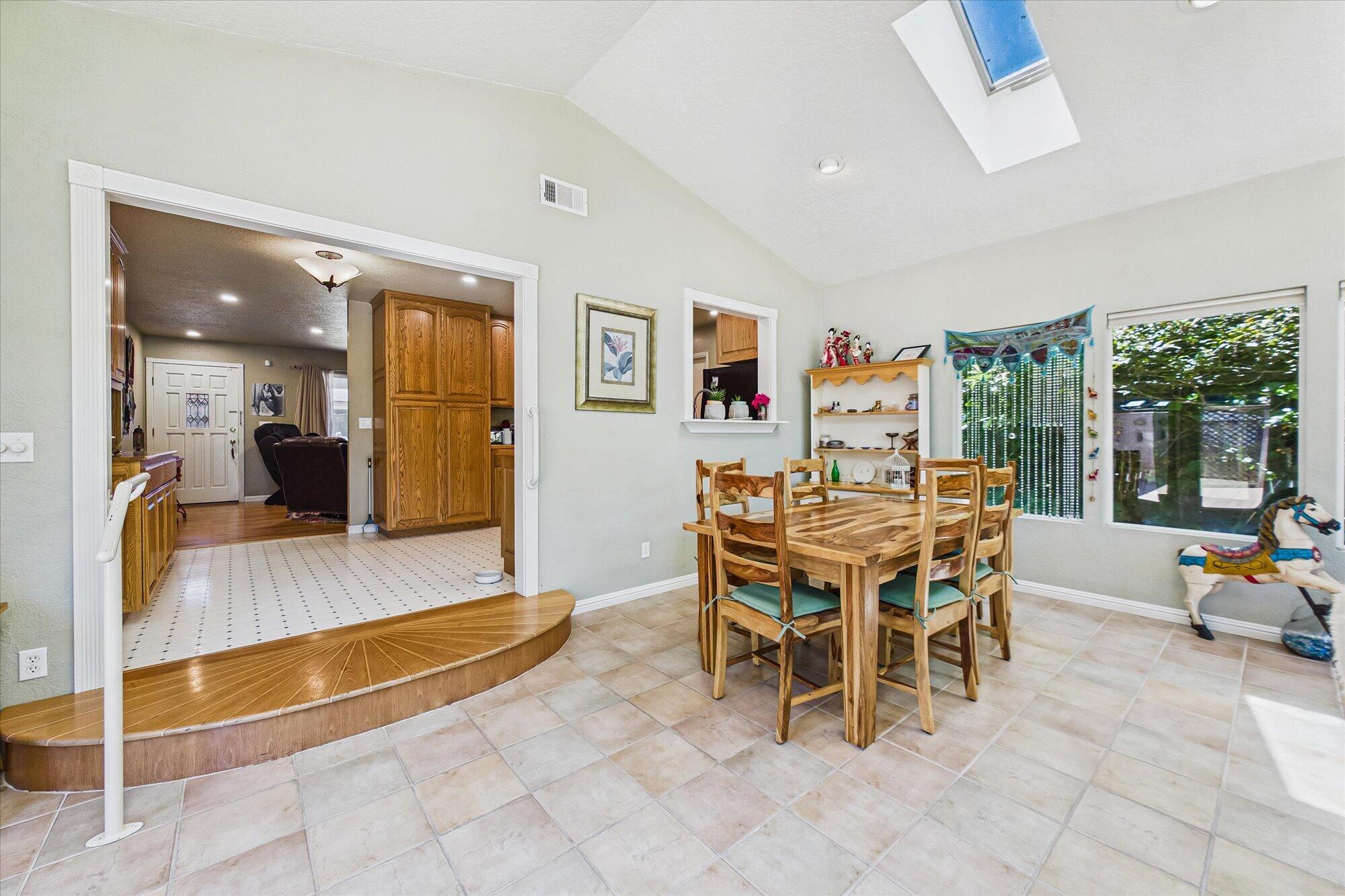 2105 Hurst Road Eureka, CA 95503 - Photo 21 of 54