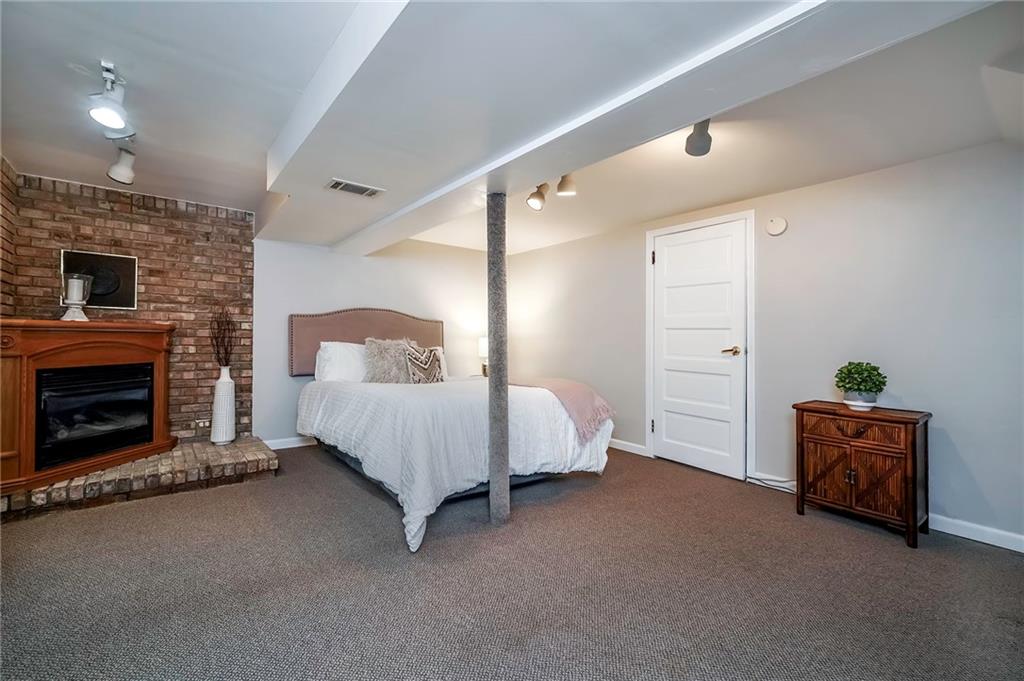 502 Aten Road Coraopolis, PA 15108 - Photo 19 of 25 Gallery Image 19