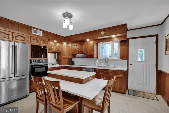 $290,000 | 139 Hillcrest Road, Mohnton, PA 19540