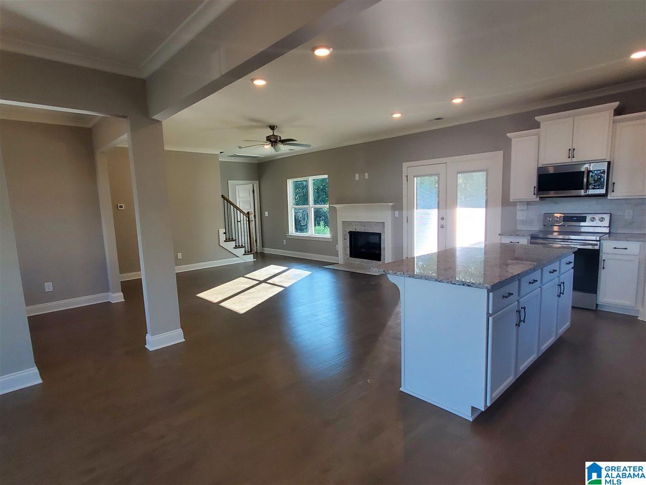 8124 Madison Avenue Helena, AL 35080 - Photo 5 of 33
