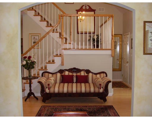 2 Aztec Way Sharon, MA 02067 - Photo 11 of 21 Gallery Image 11