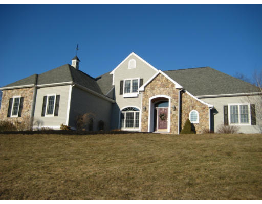 2 Aztec Way Sharon, MA 02067 - Photo 21 of 21 Gallery Image 21