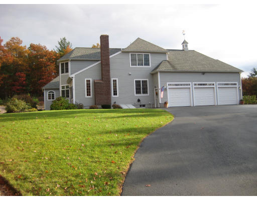 2 Aztec Way Sharon, MA 02067 - Photo 4 of 21 Gallery Image 4