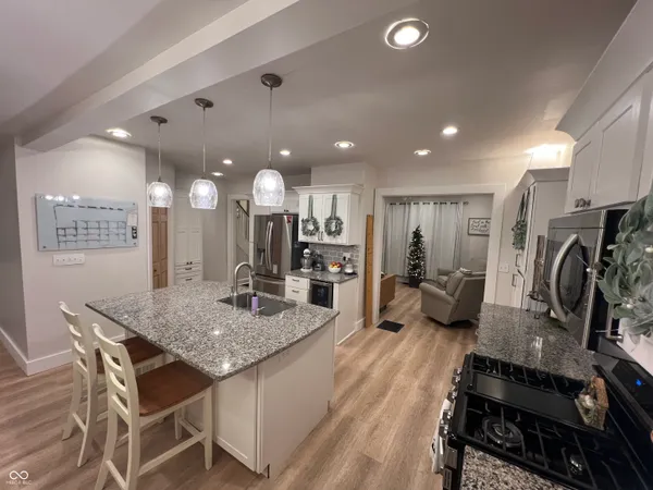 $185,400 | 645 Lexington Place, Connersville, IN 47331