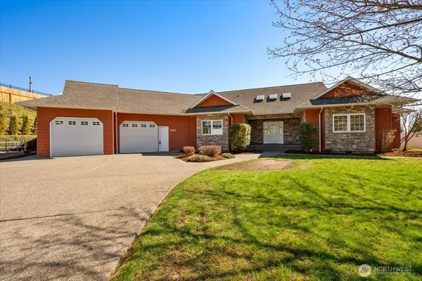 $1,285,000 | 12221 237th Avenue East, Buckley, WA 98321