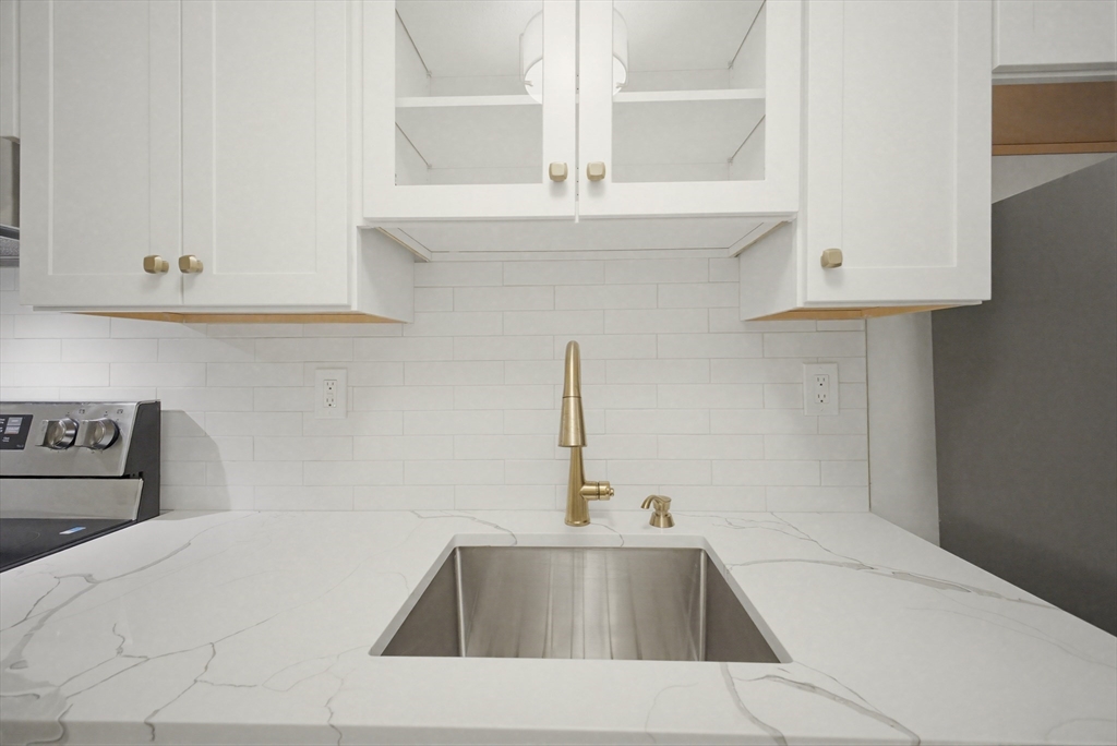 816 County Street, Unit 112 Taunton, MA 02780 - Photo 4 of 21