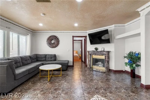 $3,500 | 3580 Teton Hills Street, Las Vegas, NV 89147