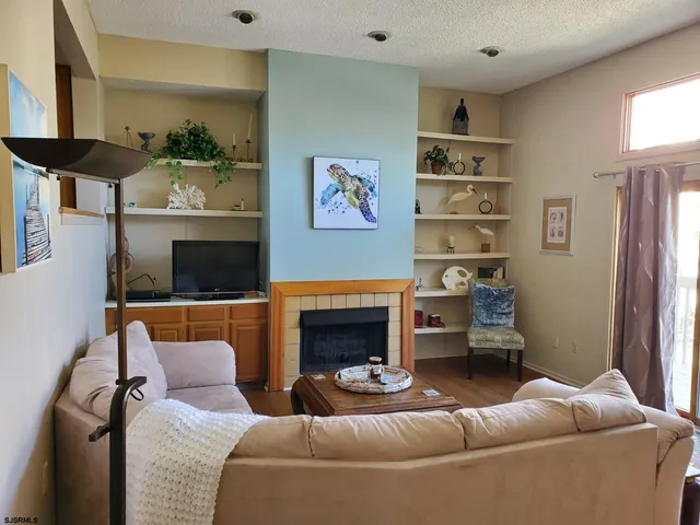 $3,250 | 25 Coquille, Unit 25, Brigantine, NJ 08203