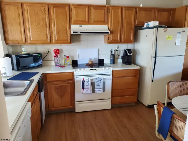 $3,250 | 25 Coquille, Unit 25, Brigantine, NJ 08203