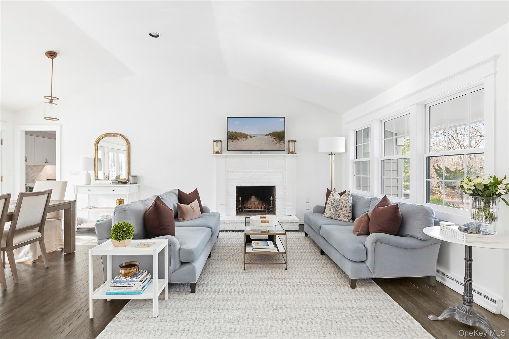 78 Water Hole Road East Hampton, NY 11937 - Photo 3 of 31