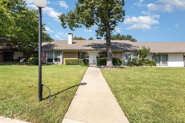 $262,500 | 13611 Flagstone Lane, Dallas, TX 75240
