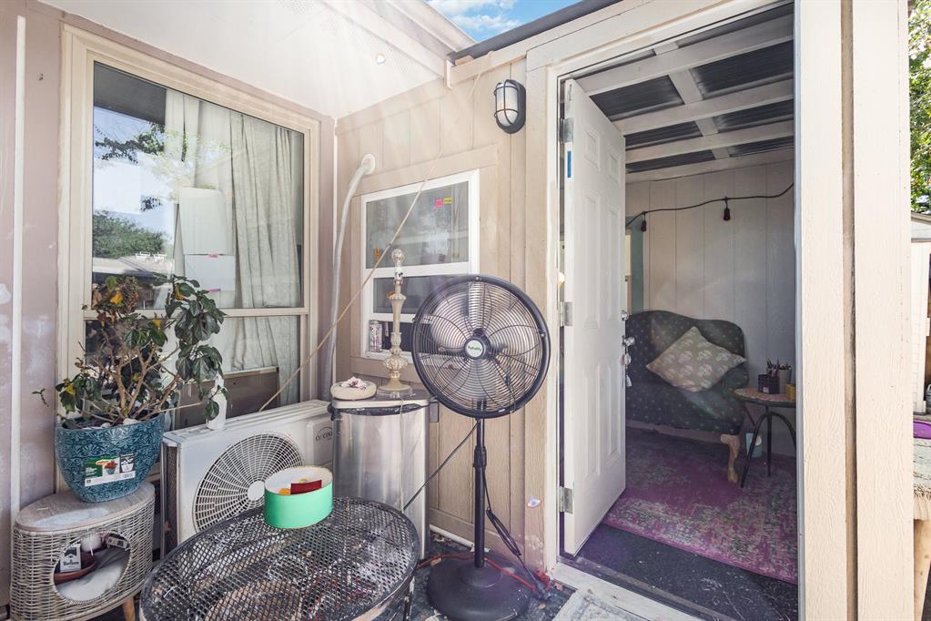 13611 Flagstone Lane Dallas, TX 75240 - Photo 29 of 35