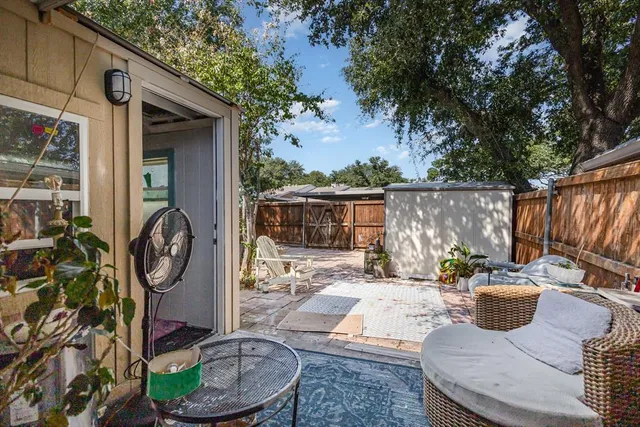 $262,500 | 13611 Flagstone Lane, Dallas, TX 75240