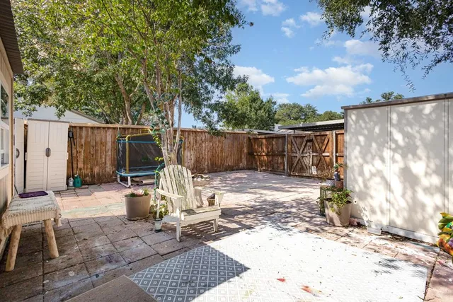 $262,500 | 13611 Flagstone Lane, Dallas, TX 75240