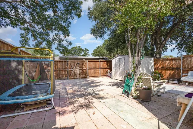 $262,500 | 13611 Flagstone Lane, Dallas, TX 75240