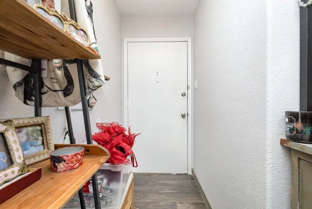 $262,500 | 13611 Flagstone Lane, Dallas, TX 75240