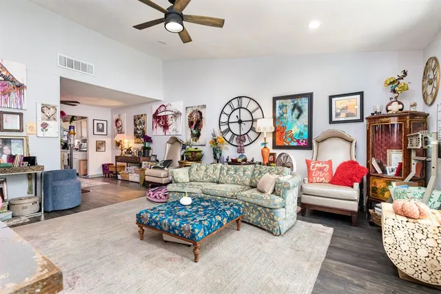 $262,500 | 13611 Flagstone Lane, Dallas, TX 75240