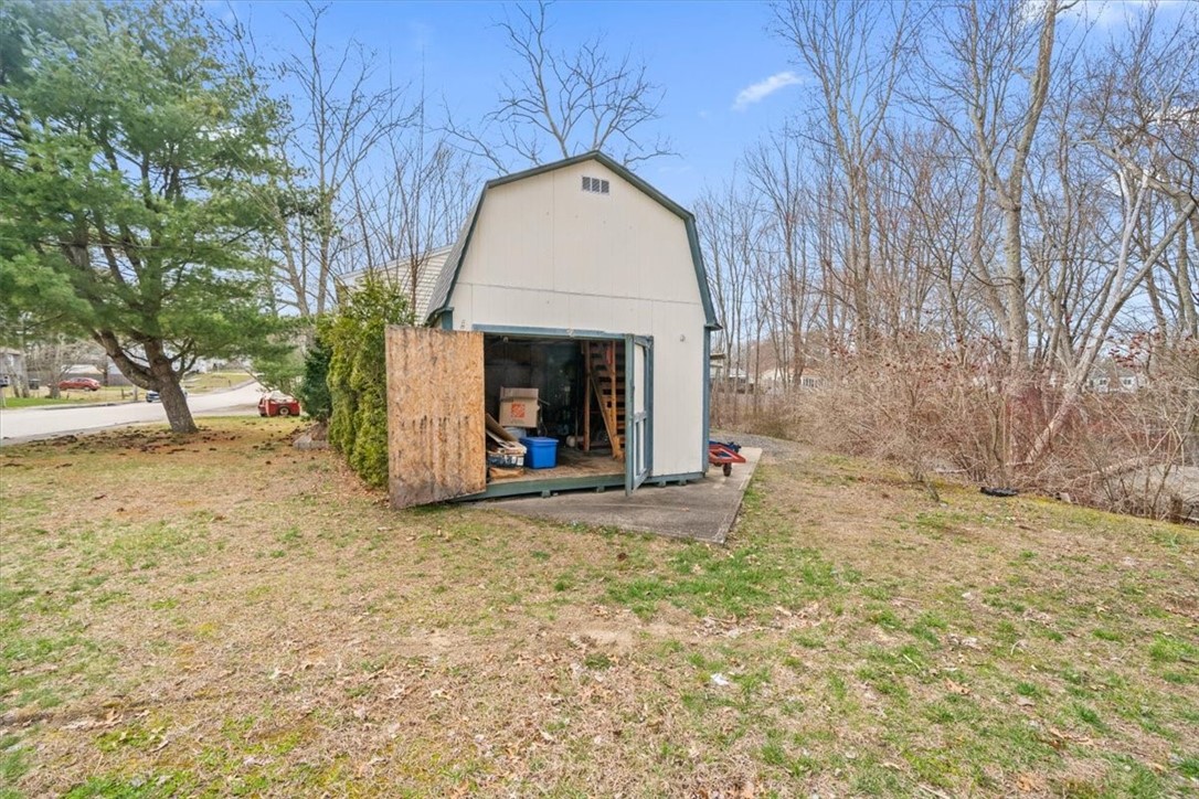10 Jade Road Coventry, RI 02816 - Photo 35 of 45