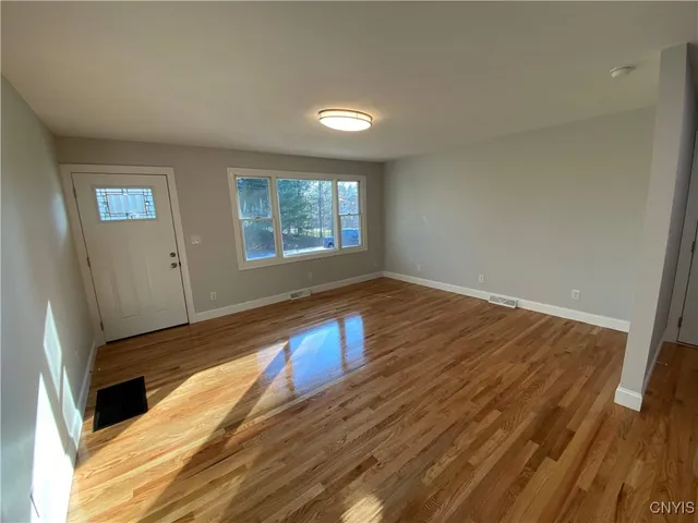 $2,975 | 3299 Mohawk Street, New Hartford, NY 13319