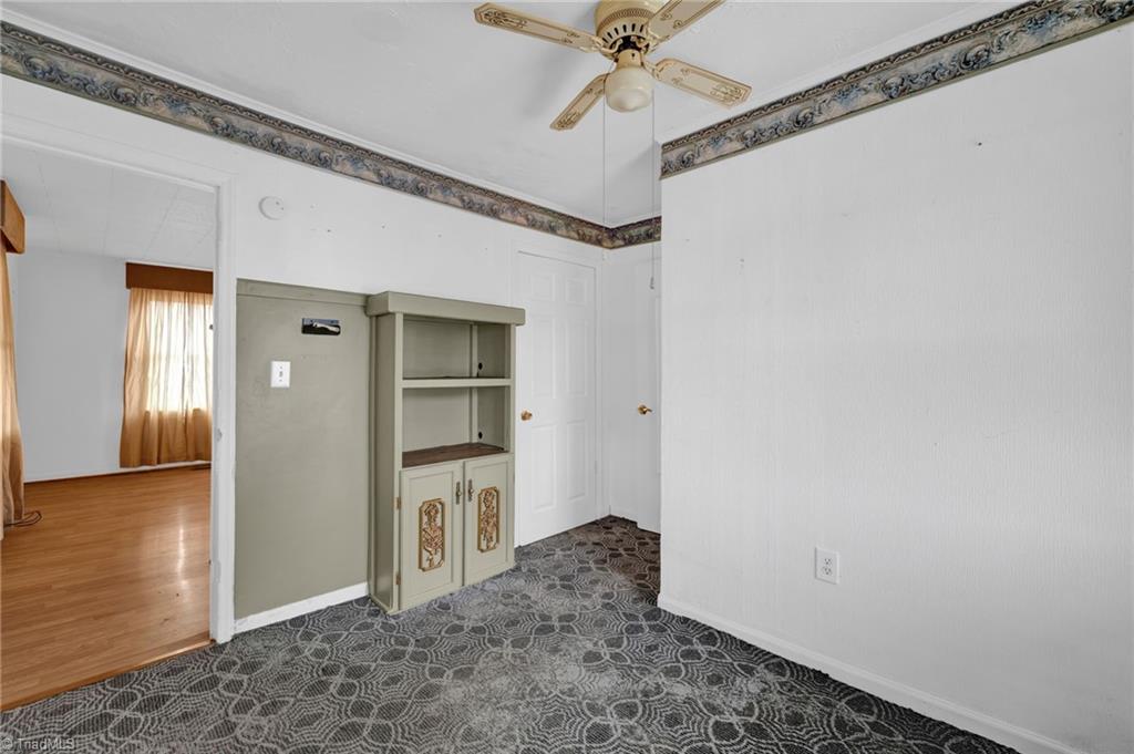 2407 Robbins Street High Point, NC 27263 - Photo 20 of 29 Gallery Image 20