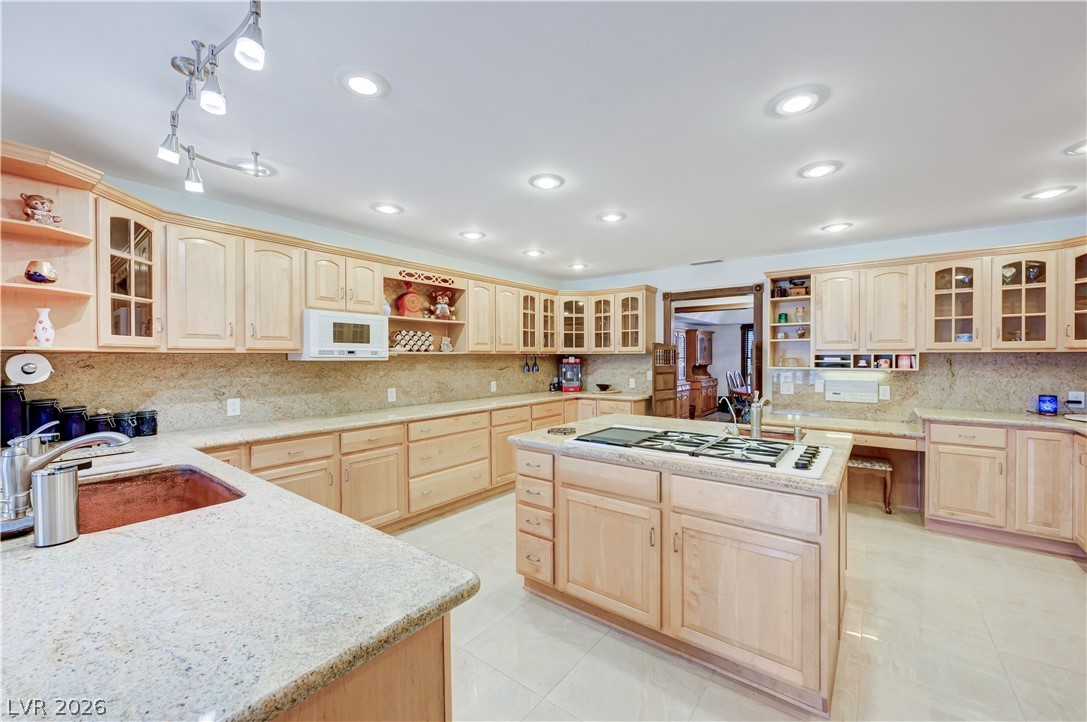 1591 Rocking Horse Drive Henderson, NV 89002 - Photo 16 of 74