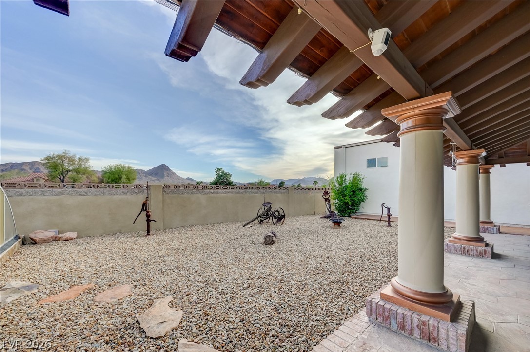 1591 Rocking Horse Drive Henderson, NV 89002 - Photo 58 of 74