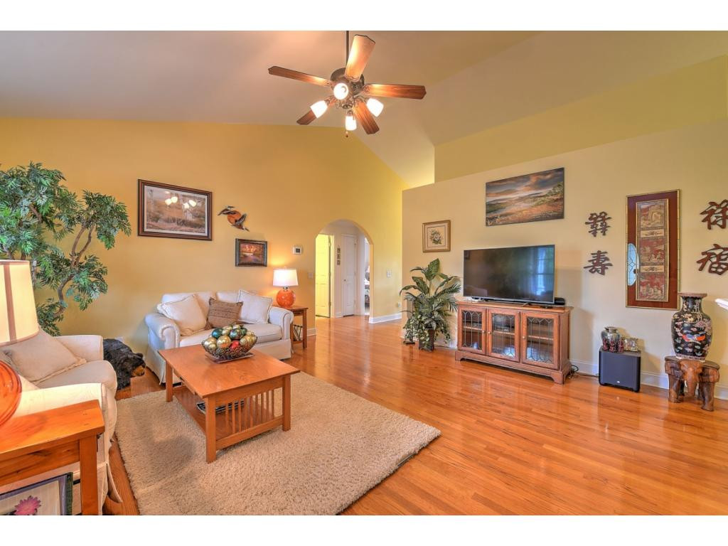 671 Ridgecrest Road Jonesborough, TN 37659 - Photo 8 of 29 Photo 8