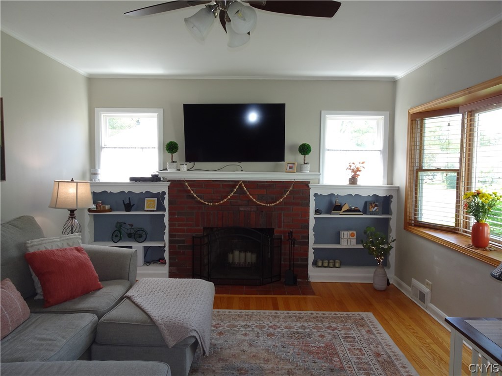 111 Newcastle Road Geddes, NY 13219 - Photo 5 of 30