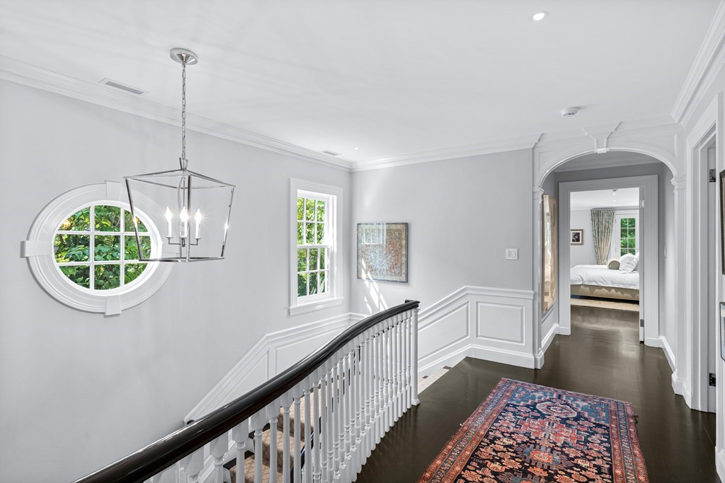 35 Wykeham Road Newton, MA 02465 - Photo 13 of 35