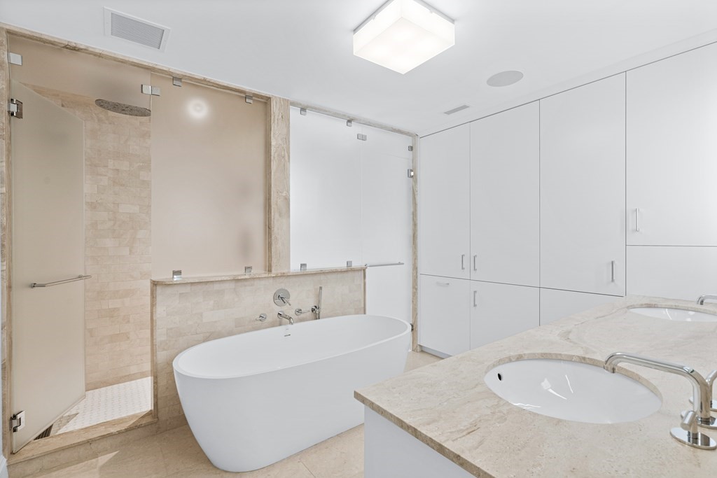 35 Wykeham Road Newton, MA 02465 - Photo 16 of 35