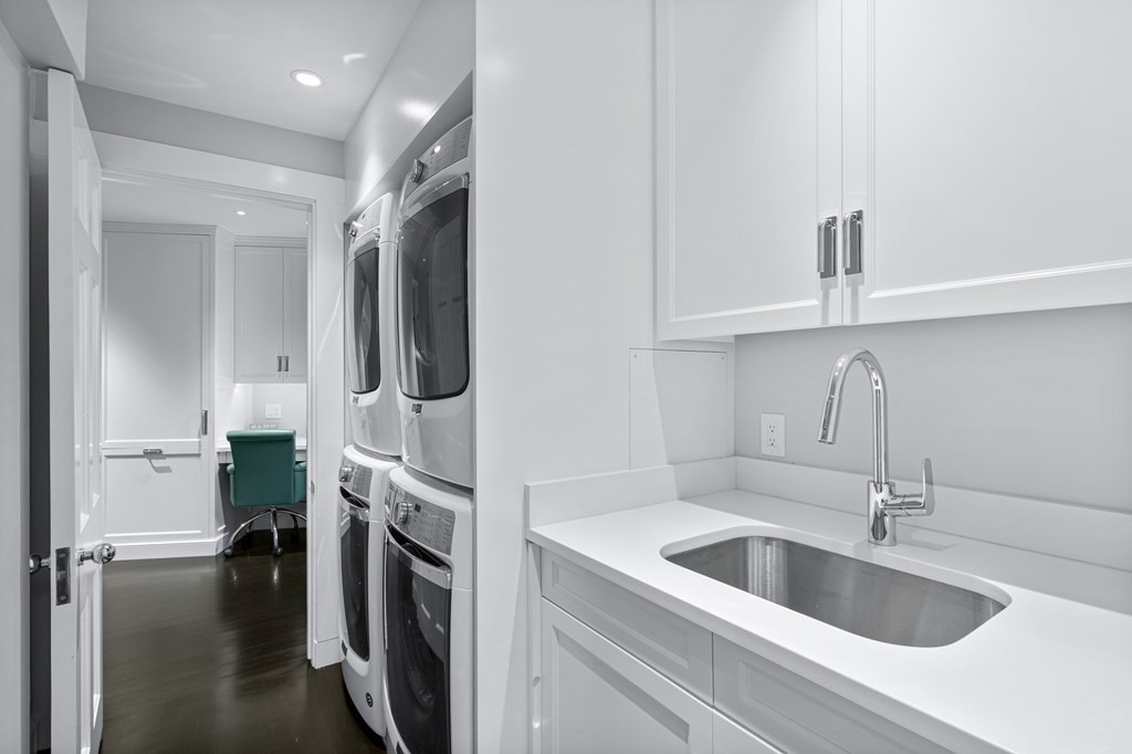 35 Wykeham Road Newton, MA 02465 - Photo 24 of 35