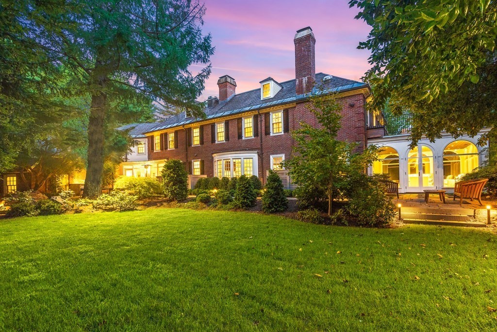 35 Wykeham Road Newton, MA 02465 - Photo 35 of 35