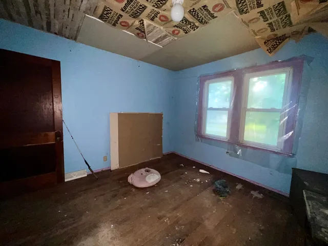 a view of a livingroom with a window