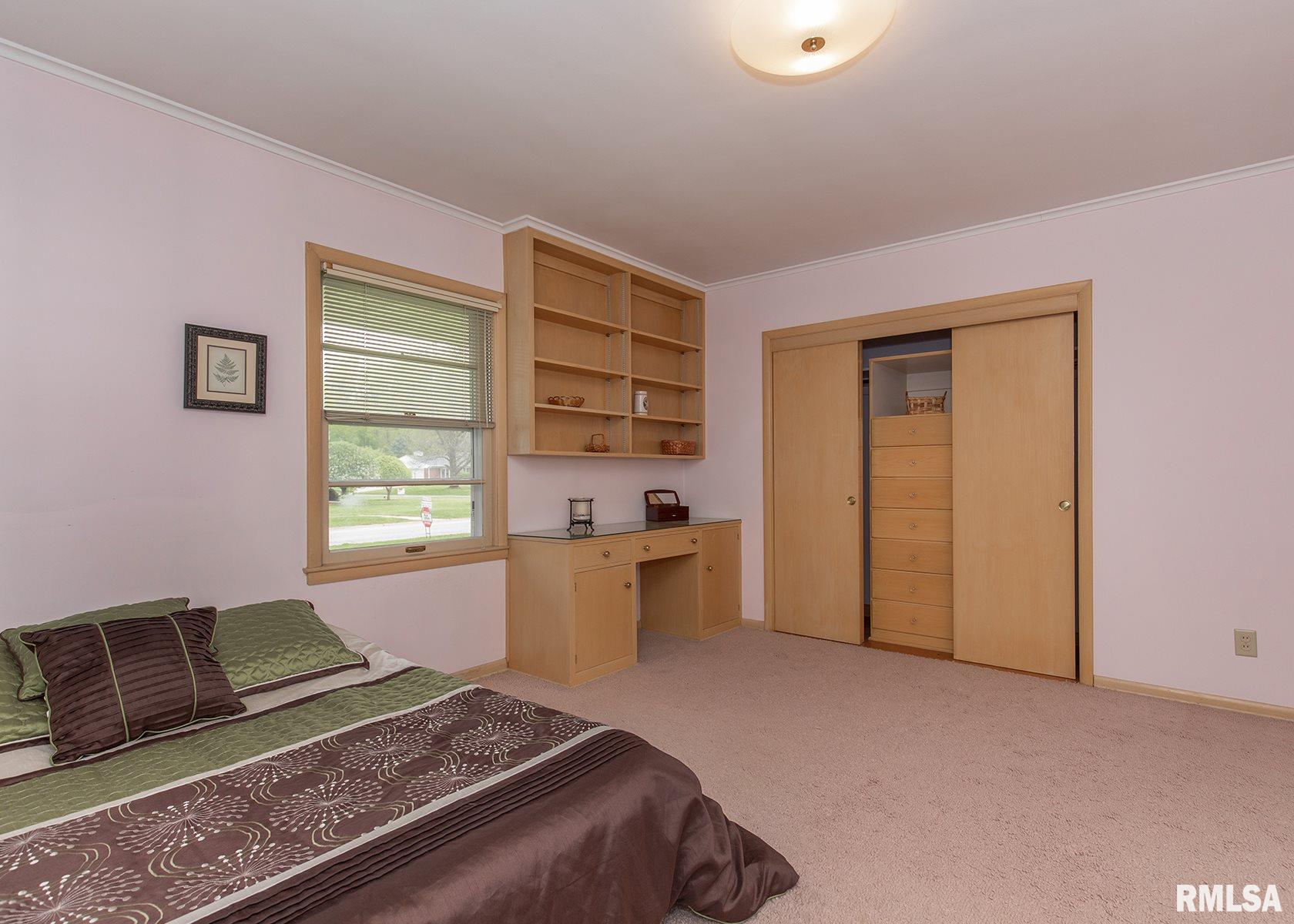 35 Woodley Road Rock Island, IL 61201 - Photo 17 of 30 Gallery Image 17