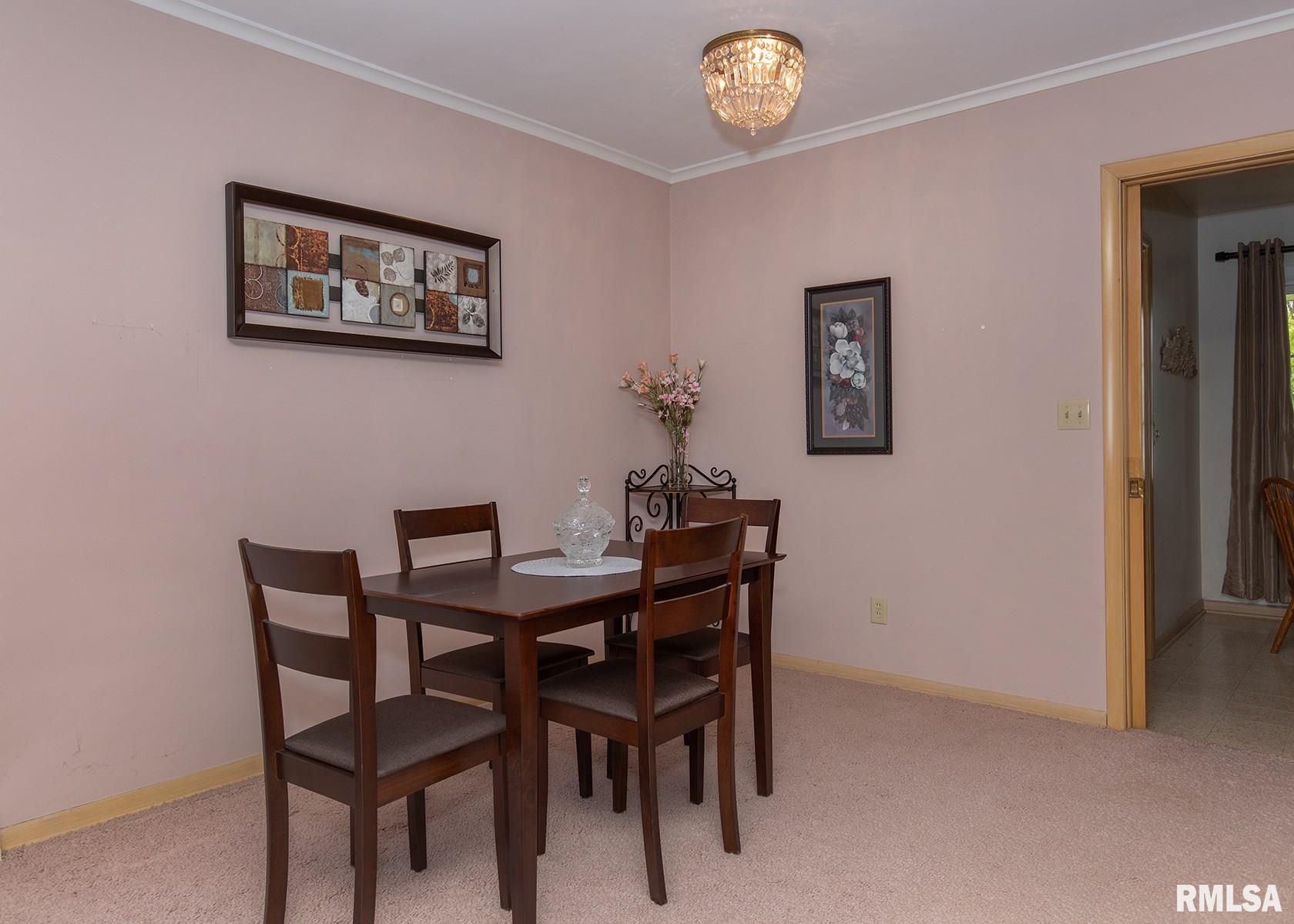 35 Woodley Road Rock Island, IL 61201 - Photo 4 of 30 Gallery Image 4