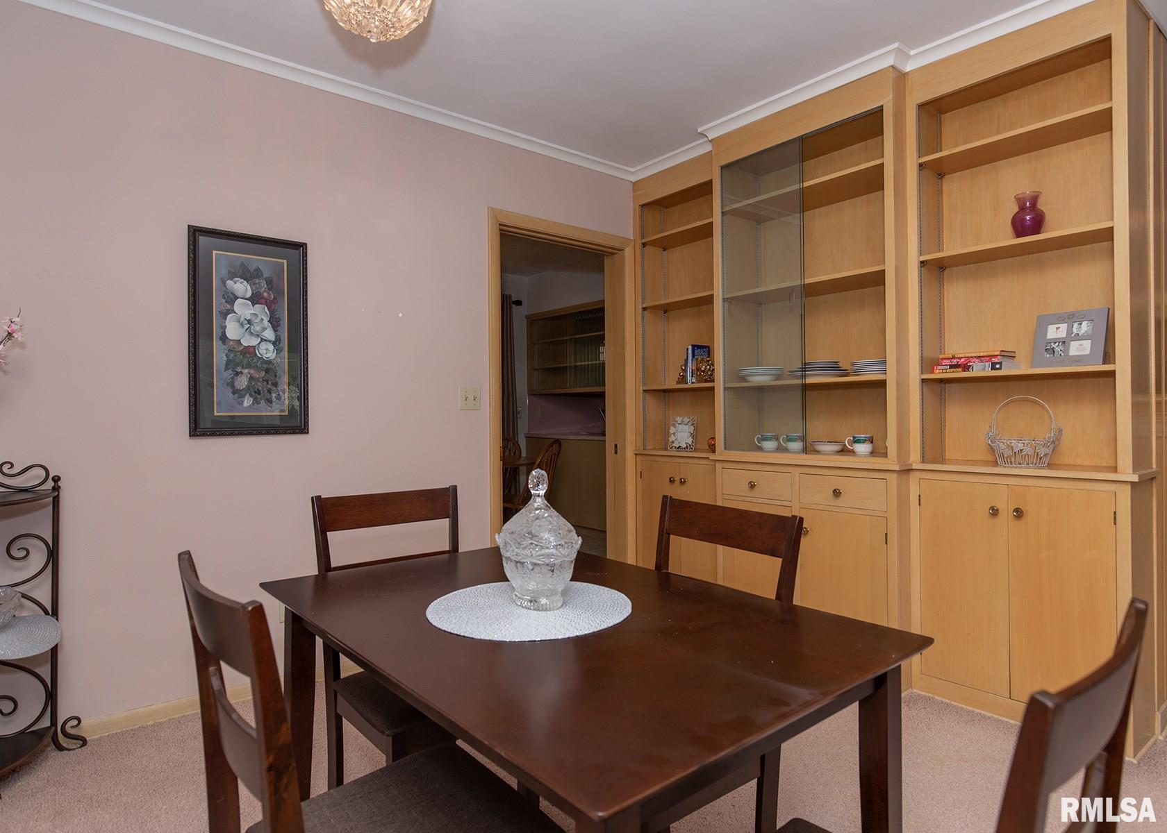 35 Woodley Road Rock Island, IL 61201 - Photo 5 of 30 Gallery Image 5