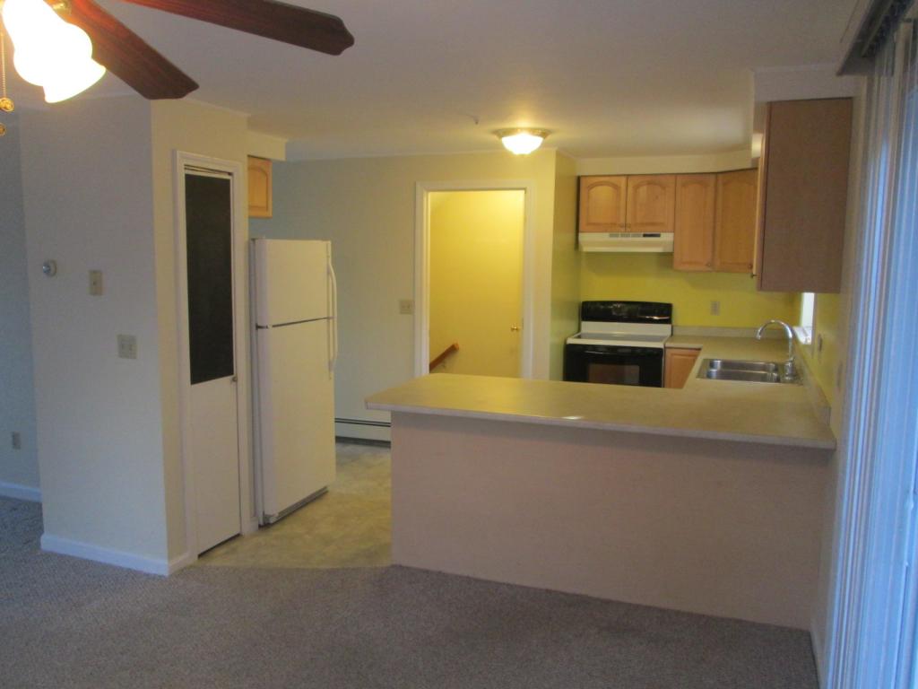 46 Cromwell Drive, Unit 15 Rindge, NH 03461 - Photo 3 of 12