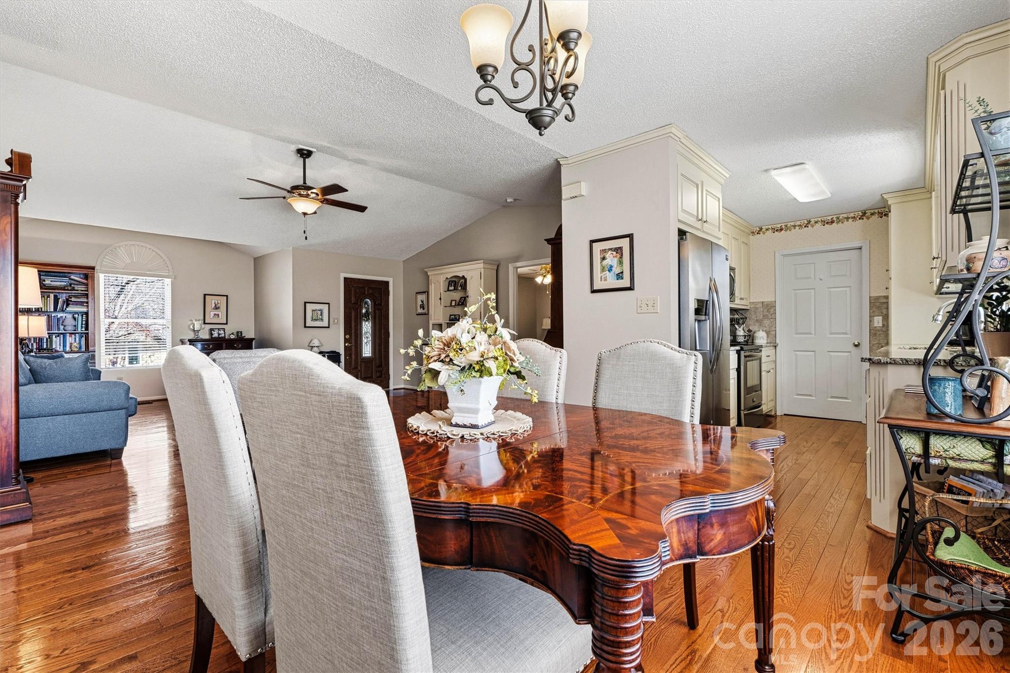 215 Towne Court Conover, NC 28613 - Photo 17 of 38