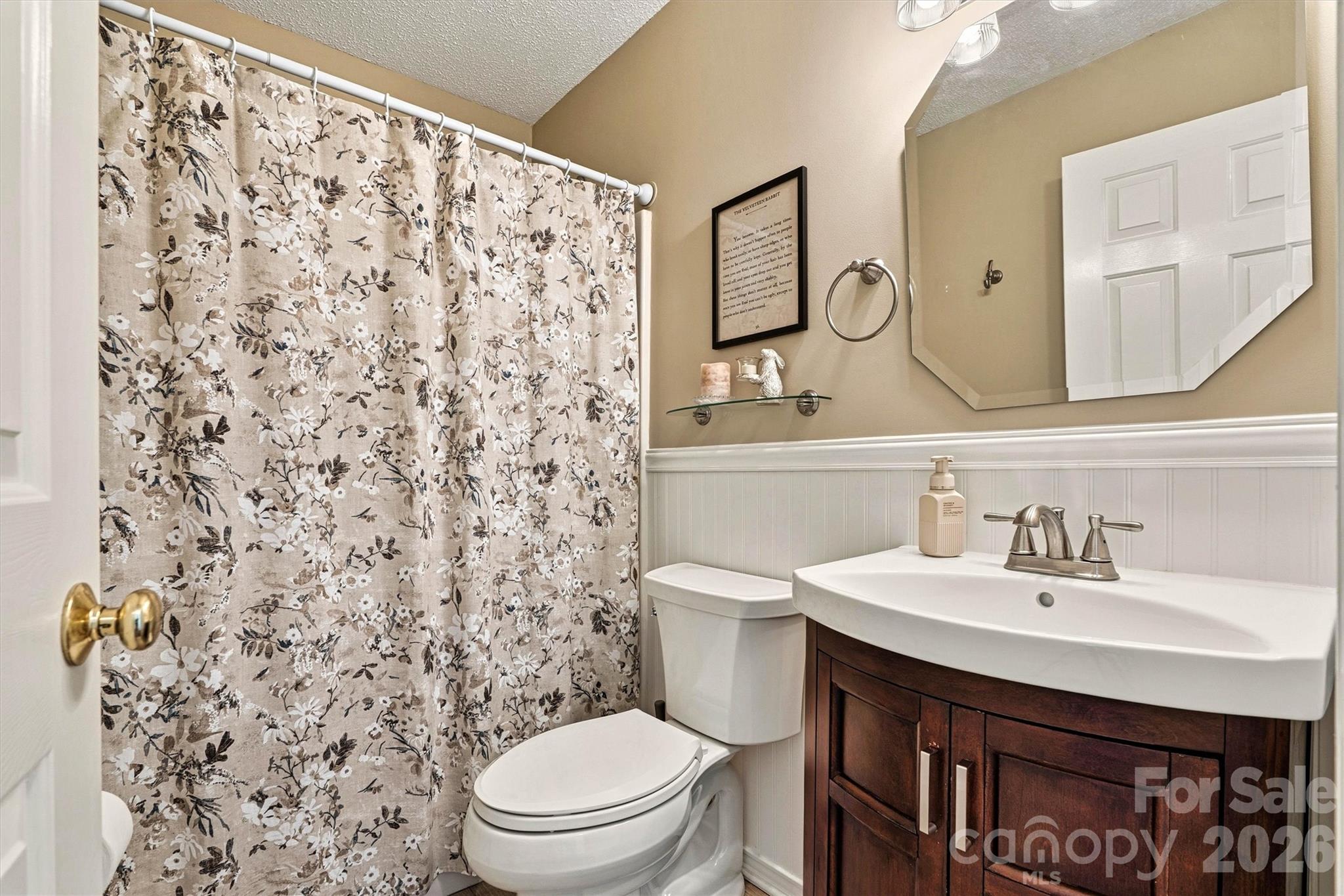 215 Towne Court Conover, NC 28613 - Photo 25 of 38