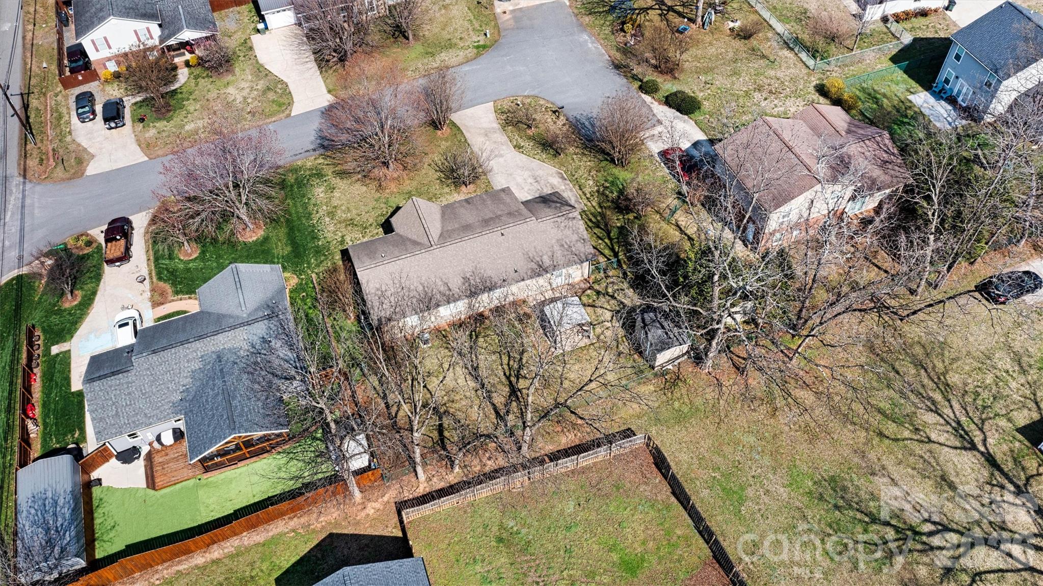 215 Towne Court Conover, NC 28613 - Photo 37 of 38