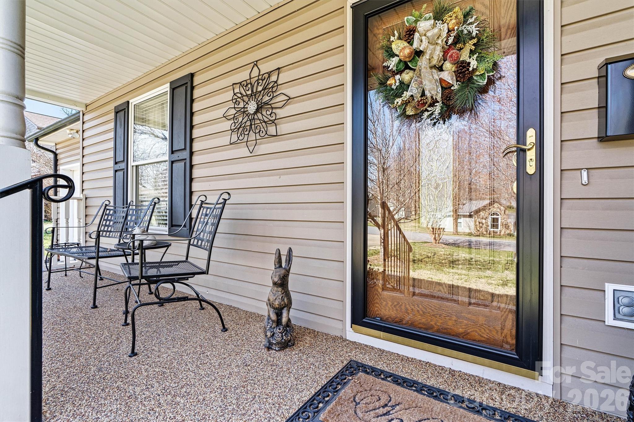 215 Towne Court Conover, NC 28613 - Photo 7 of 38