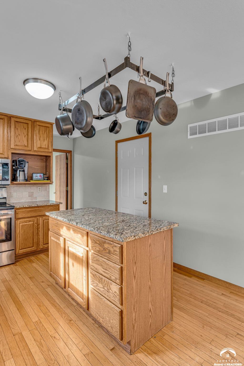 3921 West Monterey Place Lawrence, KS 66049 - Photo 21 of 56