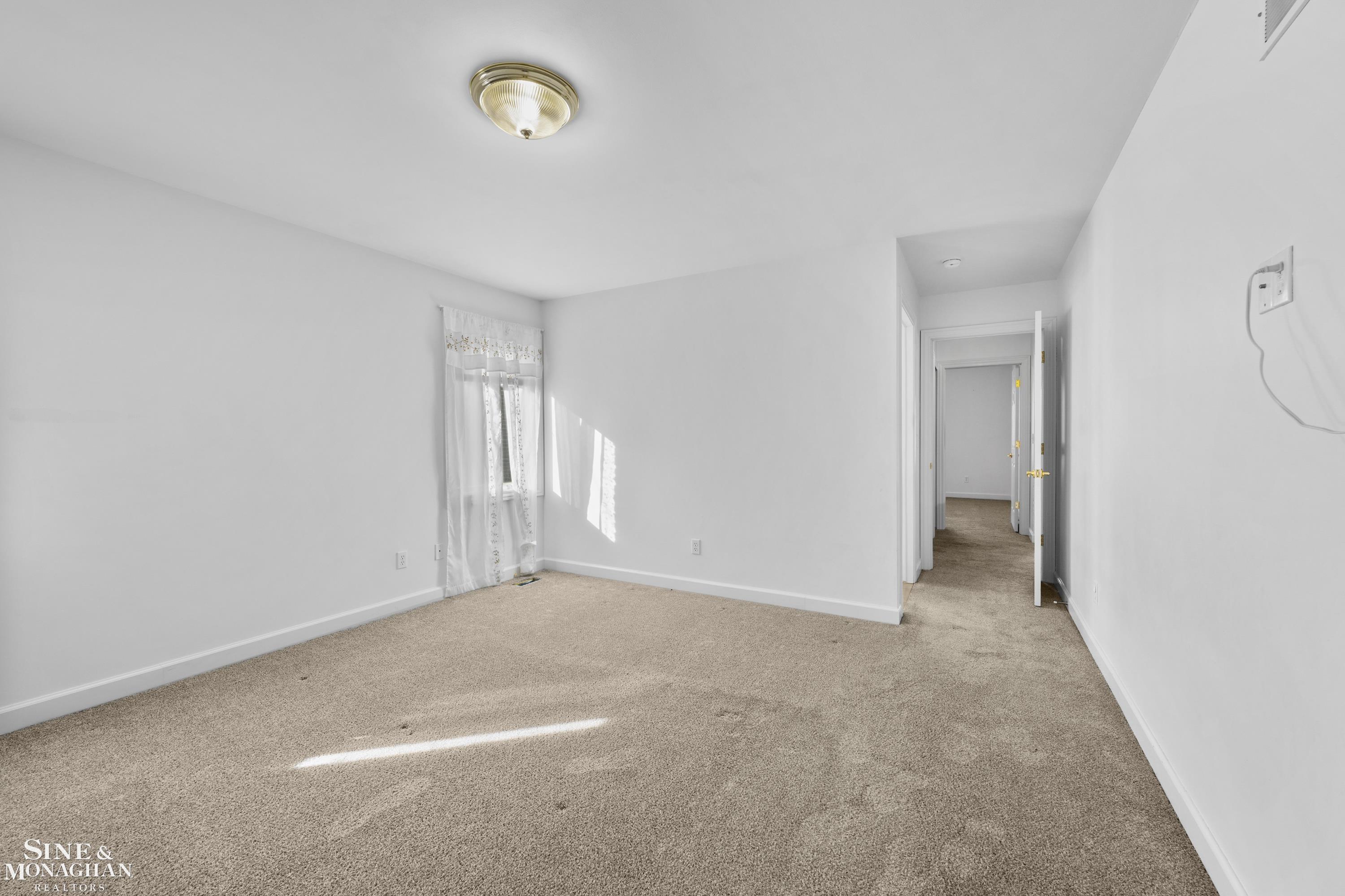 904 Trombley Road Grosse Pointe, MI 48230 - Photo 20 of 27