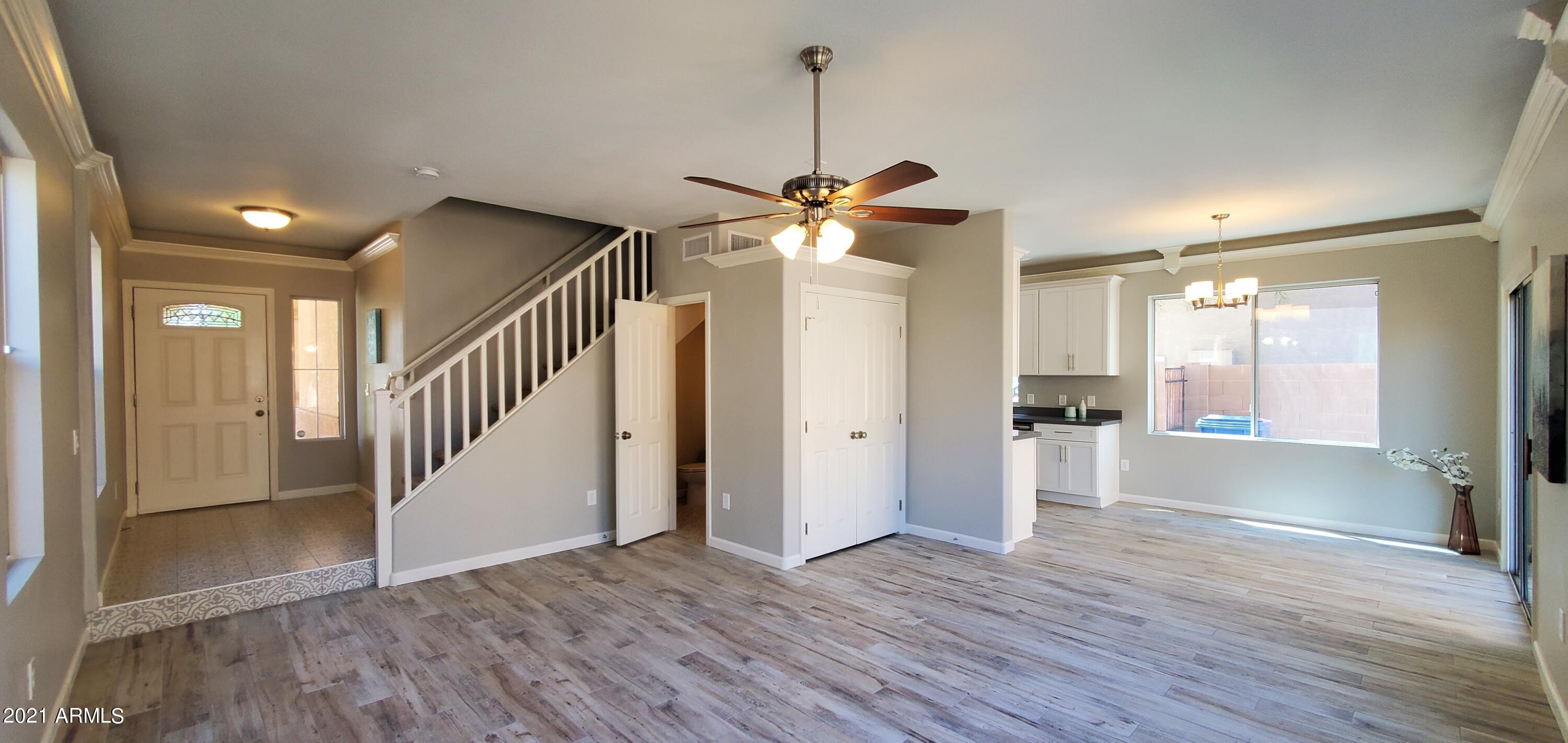 4218 West Carter Road Phoenix, AZ 85041 - Photo 3 of 26 Living room