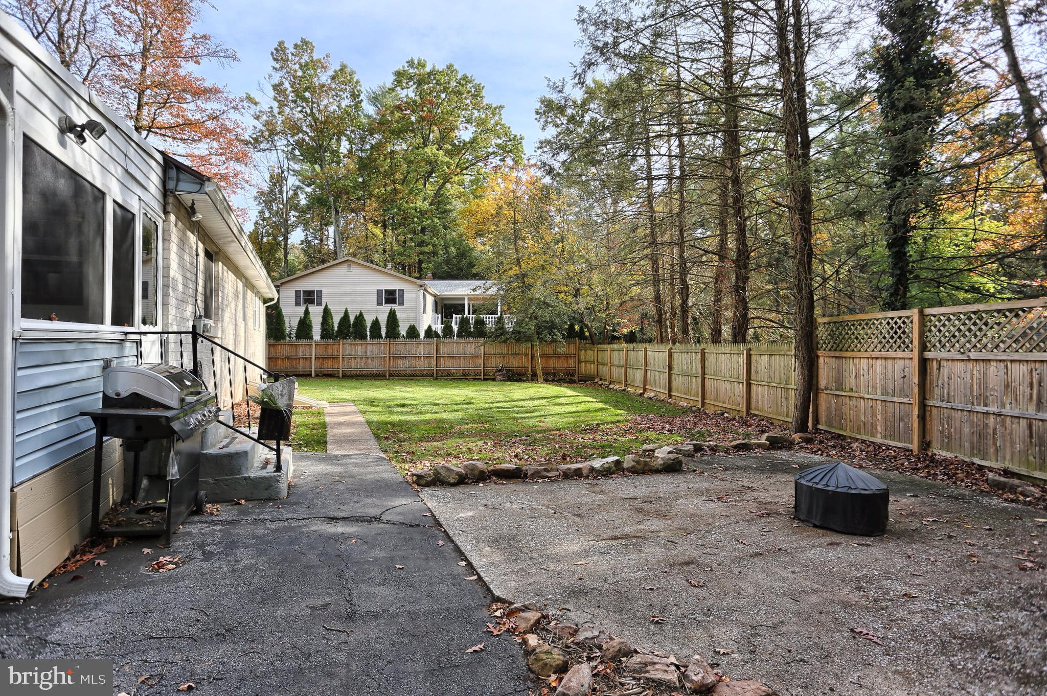 1716 Laurel Road Harrisburg, PA 17112 - Photo 19 of 28 Gallery Image 19