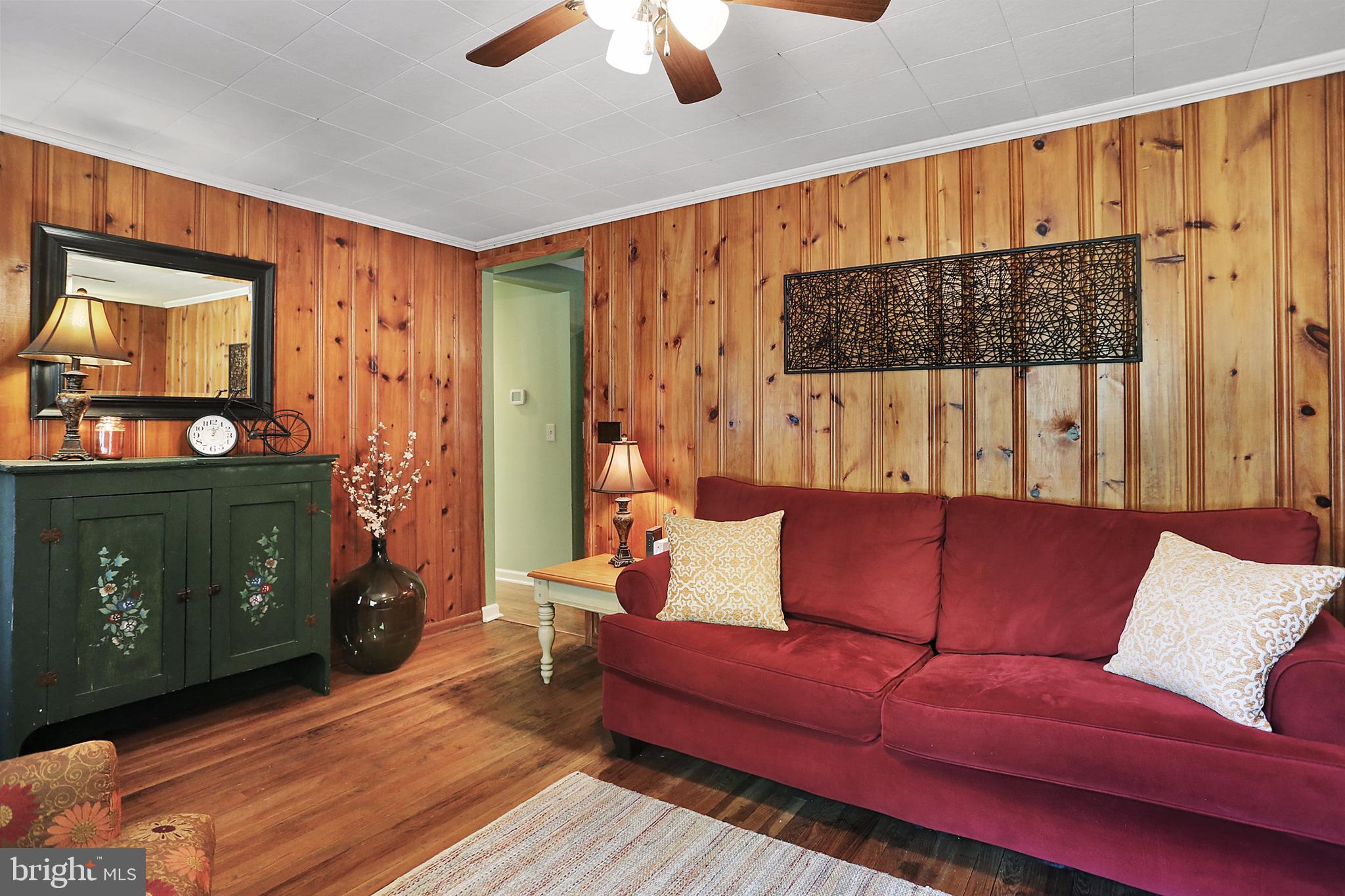 1716 Laurel Road Harrisburg, PA 17112 - Photo 5 of 28 Gallery Image 5
