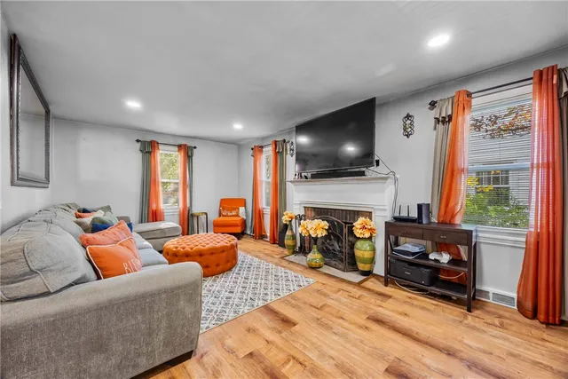 $230,000 | 93 Burwell Road, Irondequoit, NY 14617