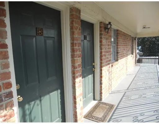 $800,000 | 1302 Allo Avenue, Marrero, LA 70072