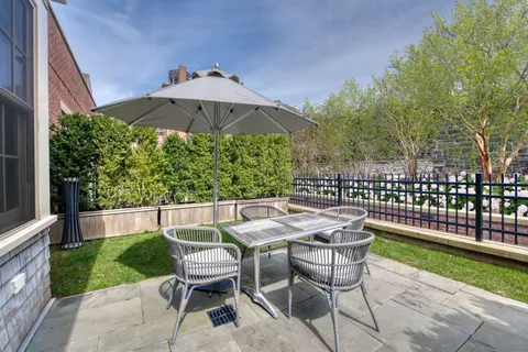 35 Church Street, Sag Harbor, NY 11963